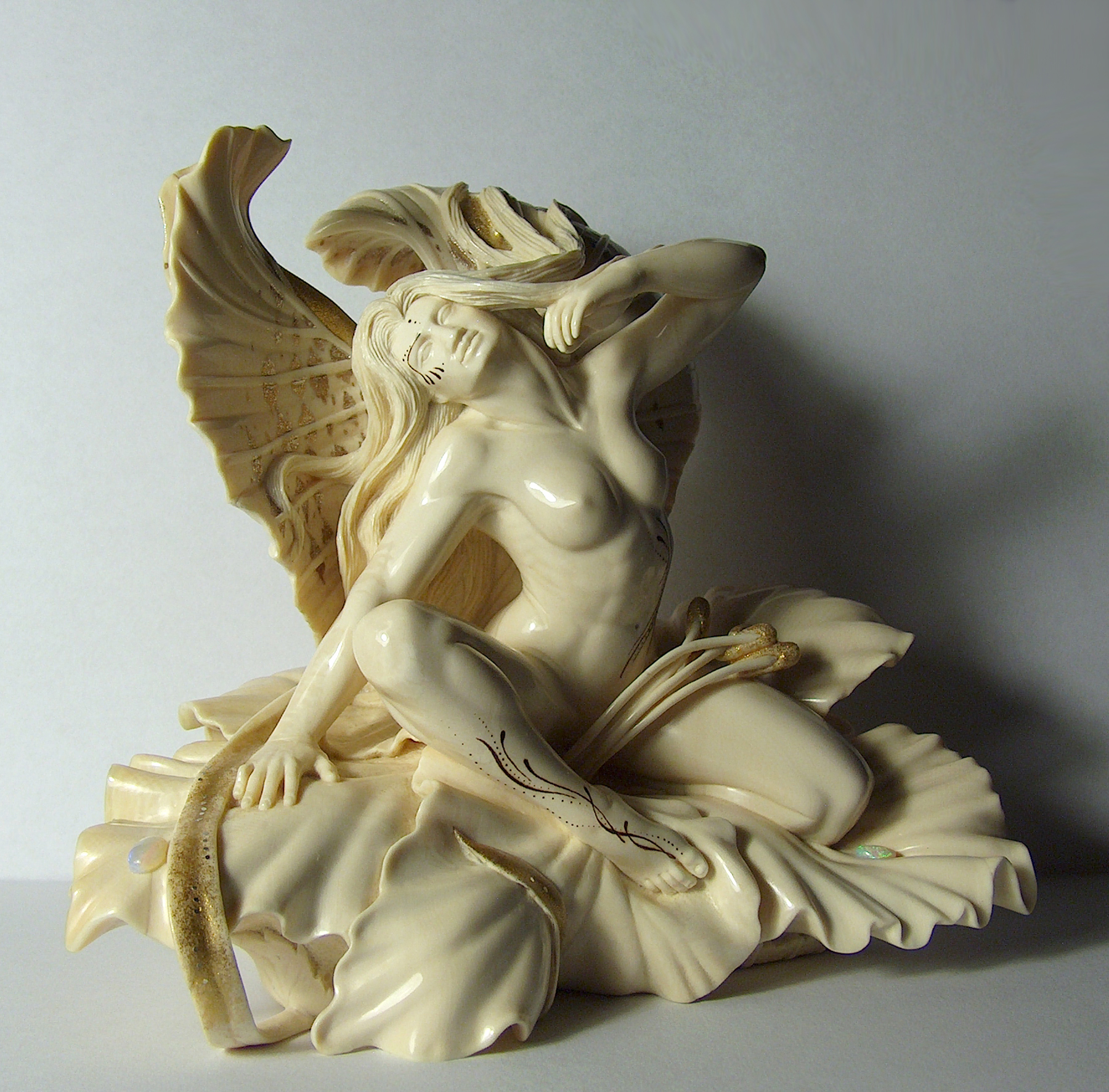 Morning on a flower002